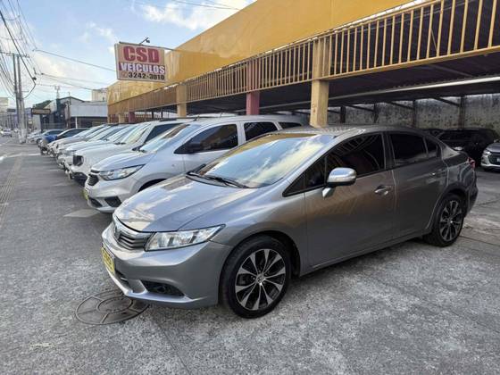 HONDA CIVIC 2.0 LXR 16V FLEX 4P AUTOMÁTICO HONDA CIVIC 2.0 LXR 16V FLEX 4P AUTOMÁTICO